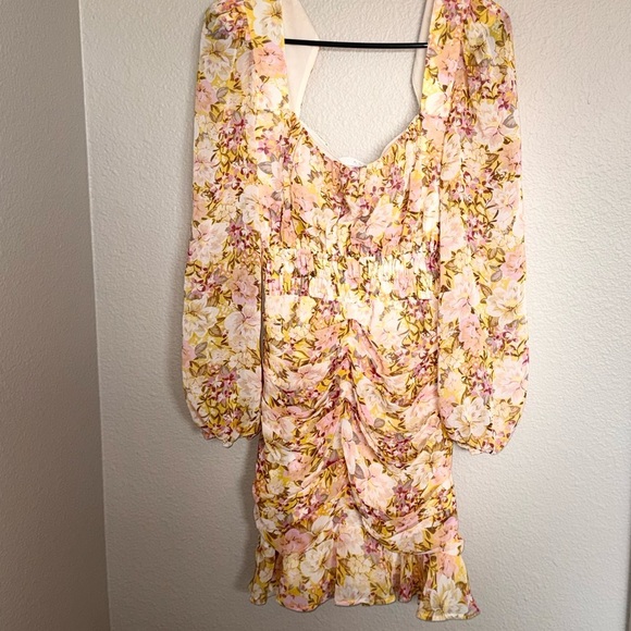 Astr Dresses & Skirts - Astr the Label Floral Long Sleeve Dress in Pink and Yellow